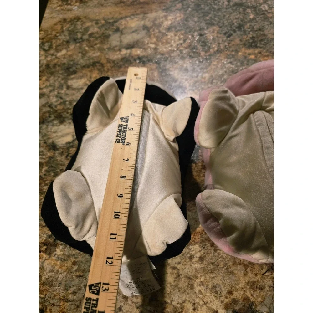 Necknapperz convertible plush
